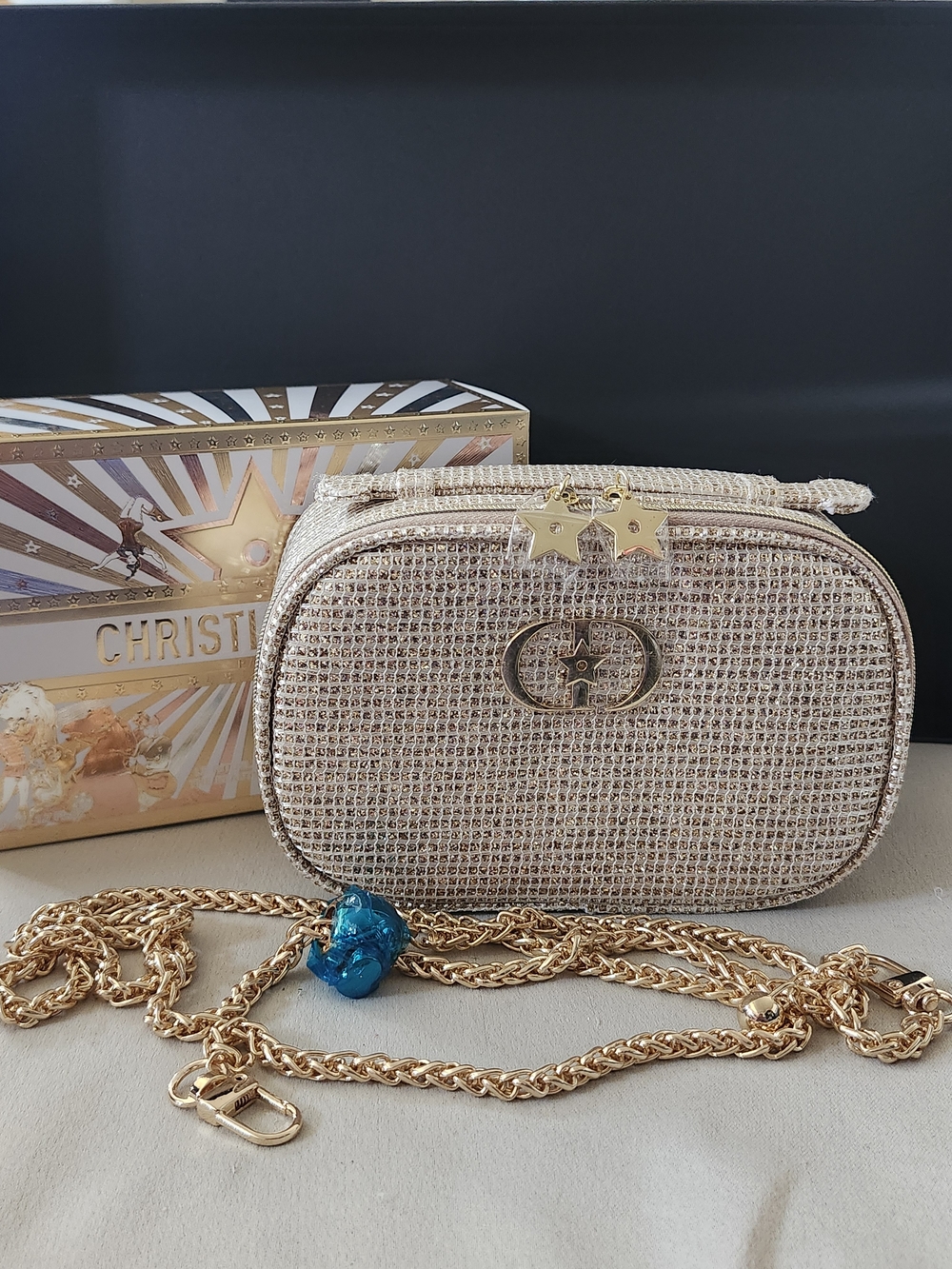 Dior Beauty Holiday Make Up bag + Accessory